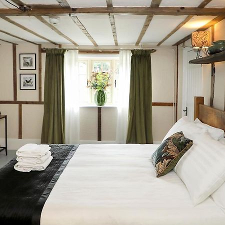 Woodleys Cottage Woburn Sands ภายนอก รูปภาพ